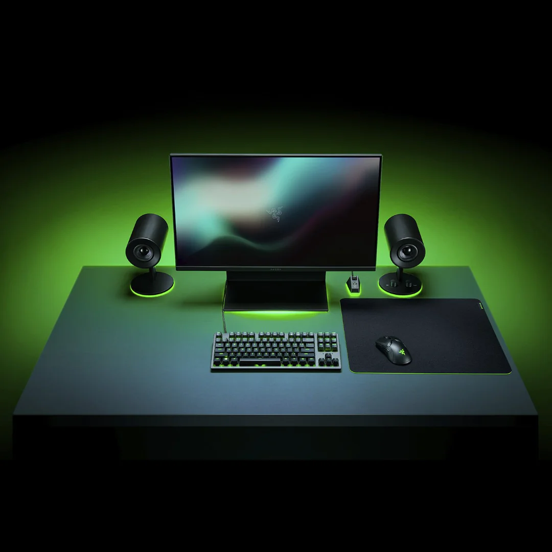 Razer Gigantus V2 Gaming Mouse Mat — Soft Cloth - Large Size