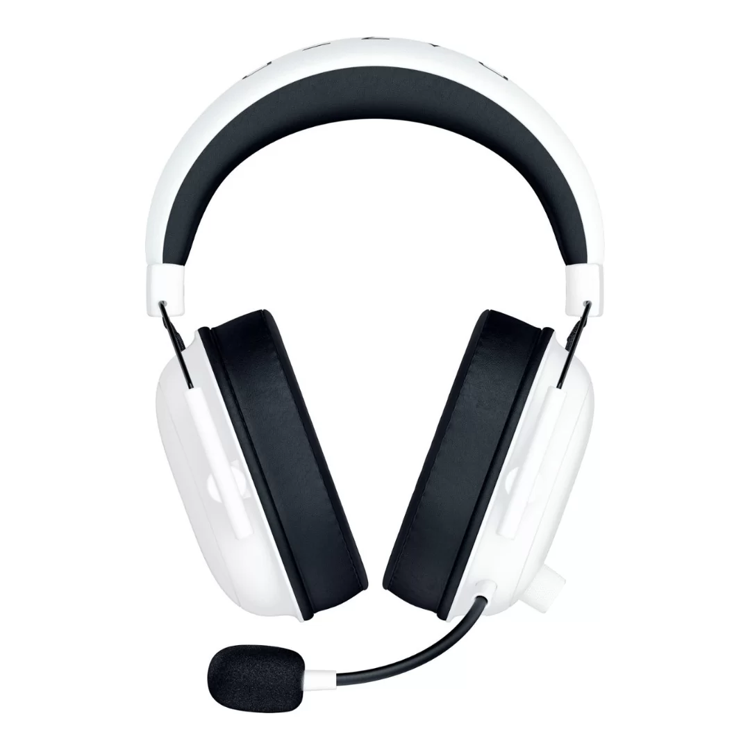 Razer BlackShark V2 Hyperspeed Wireless Gaming Headset / Tri-Mode Connectivity / THX Spatial Audio